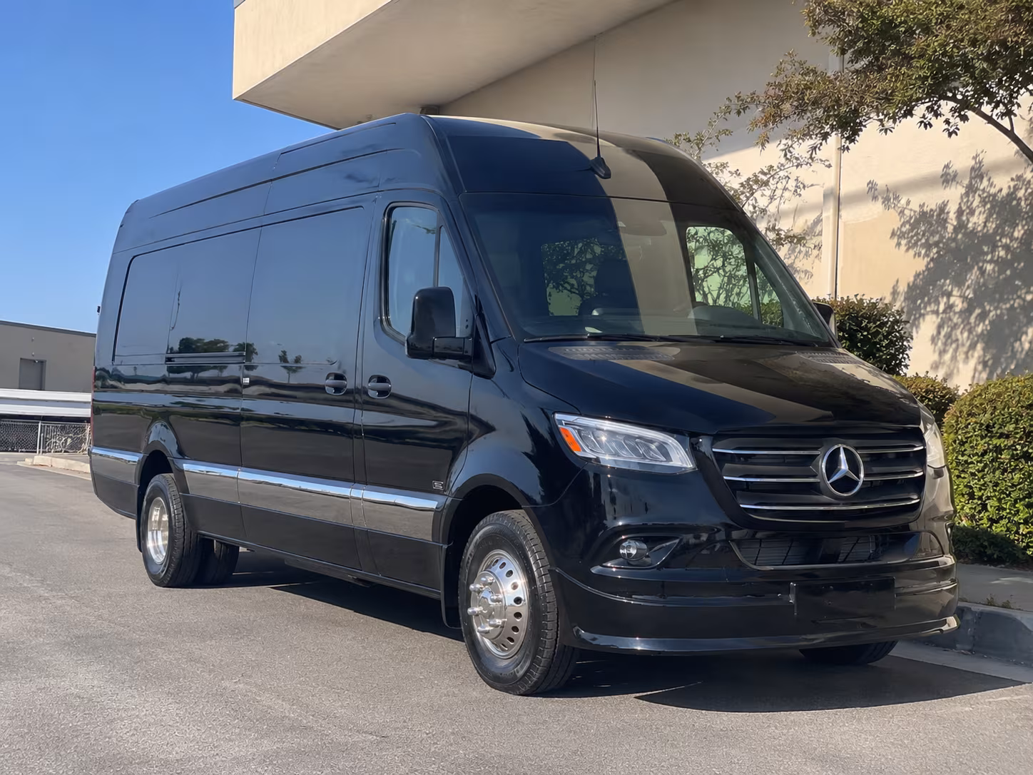 Montgomery Airport Shuttle & Transportation route planning