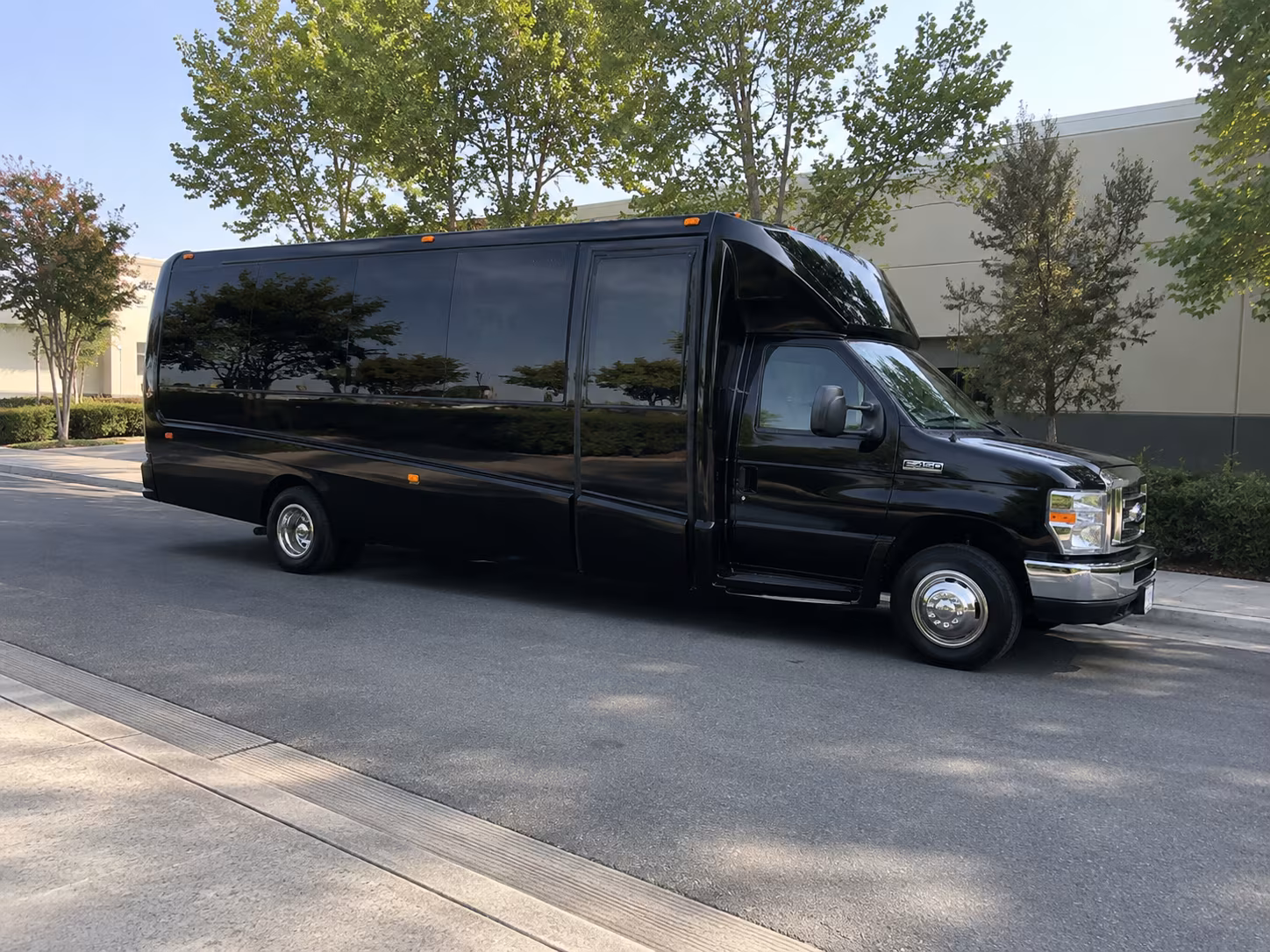 Montgomery Birthday, Sweet 16, & Quinceañera Transportation pickup coordination