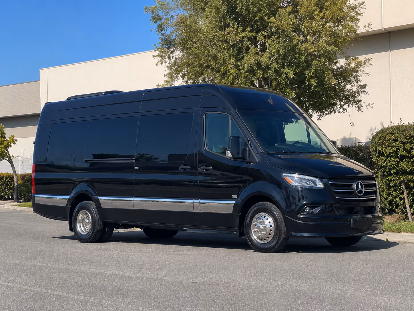 Montgomery School Event & Field Trip Transportation